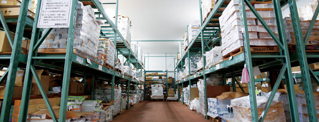 配送センター　倉庫